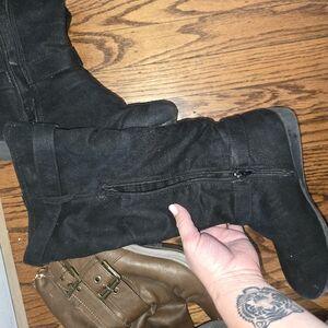 Black Calf-High Boots!